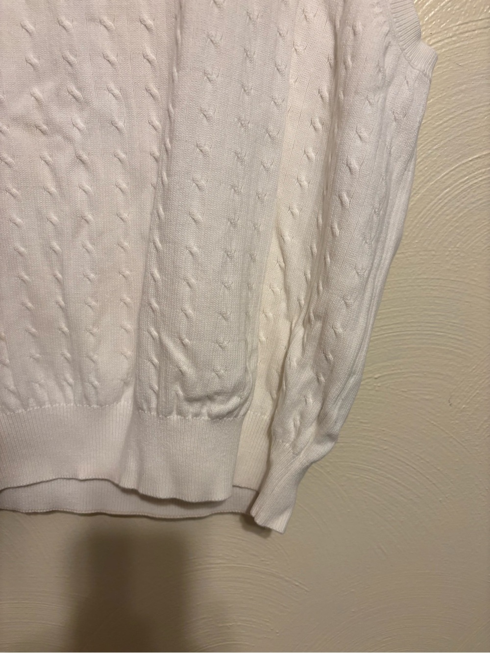 Tommy Hilfiger White Cable-Knit V-Neck Sweater Vest - Classic Sleeveless - Picture 6 of 7